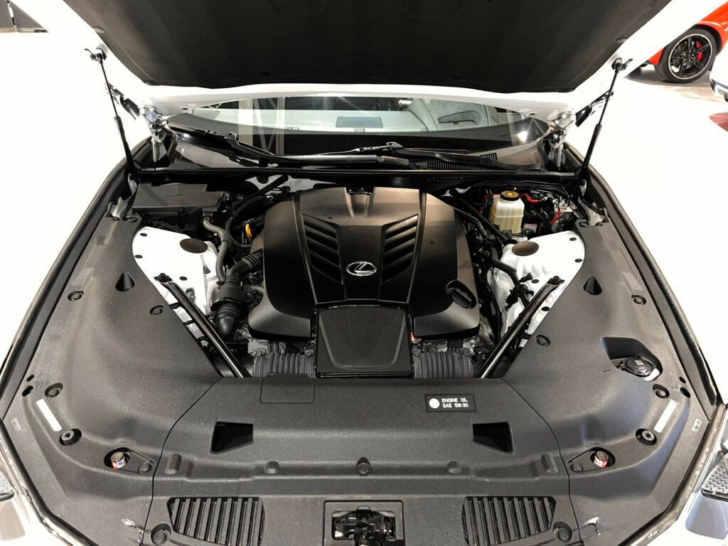 Used 2018 Lexus LC 500 Coupe w/ Sport Package image 9