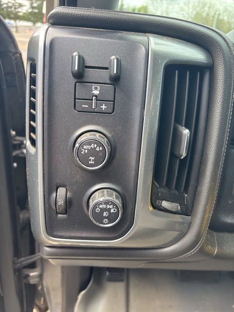 Used 2017 Chevrolet Silverado 1500 LTZ Z71 w/ LTZ Plus Package image 21