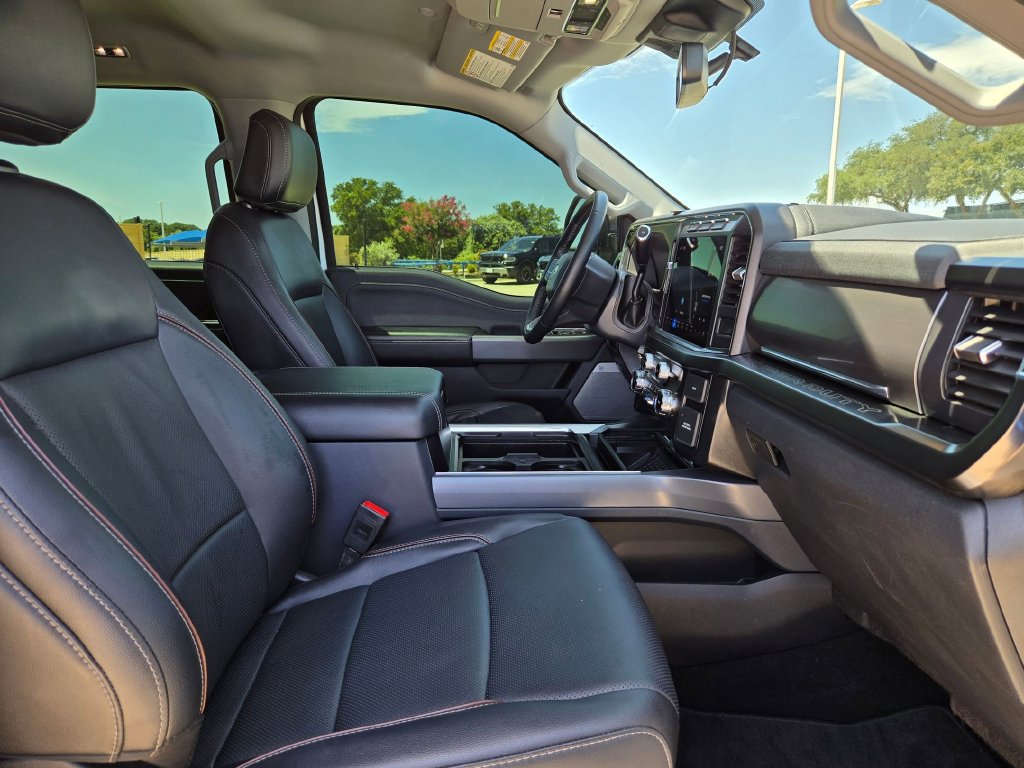 Used 2024 Ford F250 Lariat AWD/4WD image 28