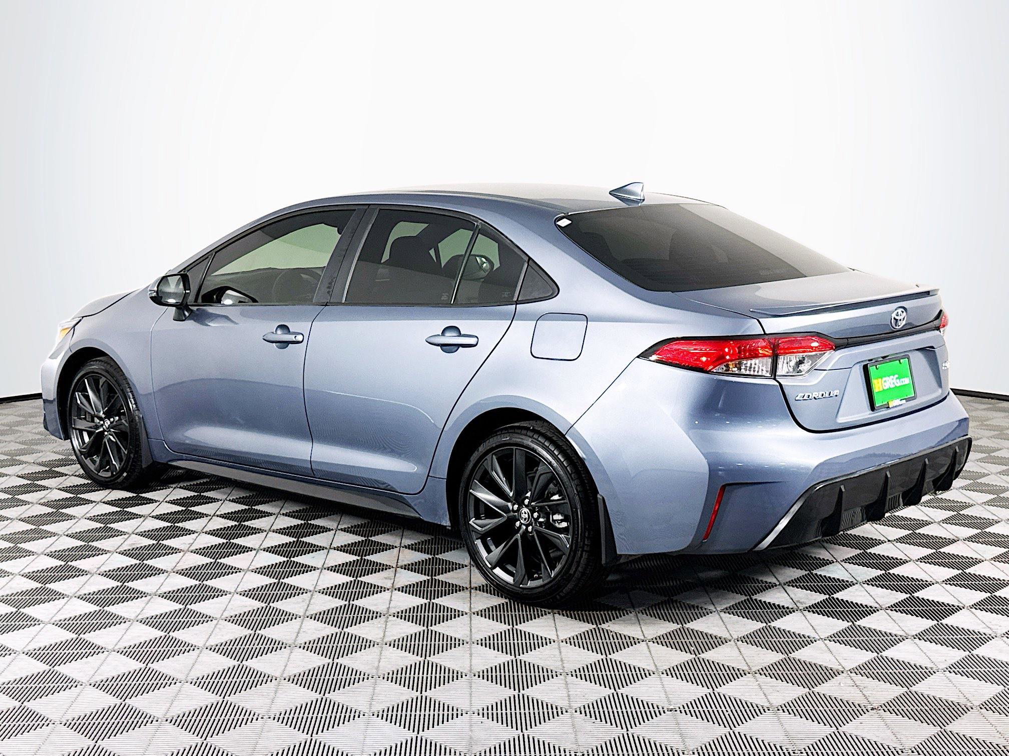 Used 2024 Toyota Corolla SE image 6