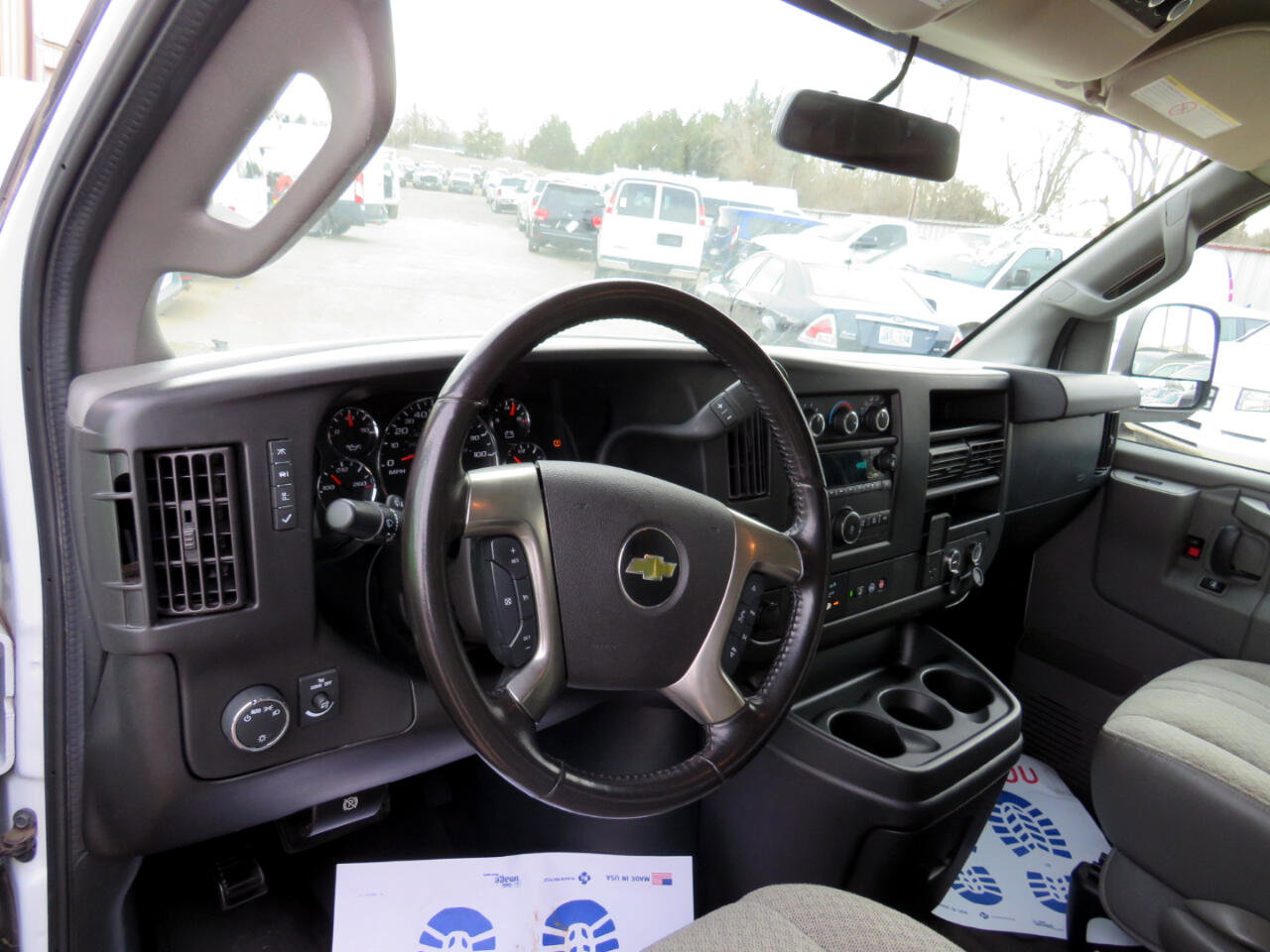 Used 2018 Chevrolet Express 3500 LT w/ LT Preferred Equipment Group RWD image 10