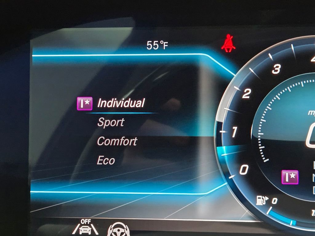 Used 2020 Mercedes-Benz S 560 4MATIC Sedan image 9