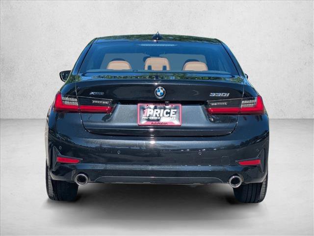 Used 2022 BMW 330i xDrive Sedan w/ Premium Package 2 AWD/4WD image 7