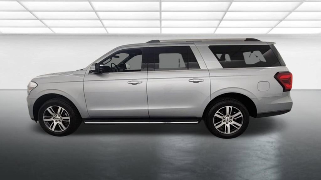 Used 2022 Ford Expedition Max Limited image 5