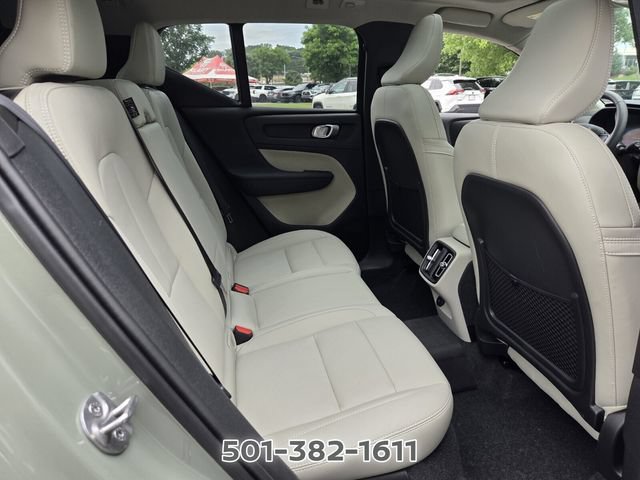 Used 2024 Volvo XC40 B5 Plus AWD/4WD image 16