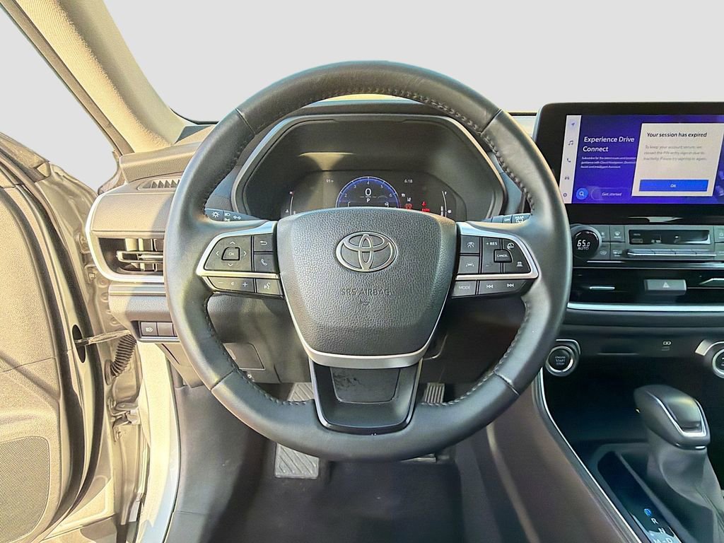 Used 2025 Toyota Grand Highlander FWD image 38