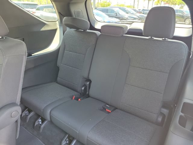 Certified 2026 Chevrolet Traverse LT w/ Sun and Wheel Package FWD image 15