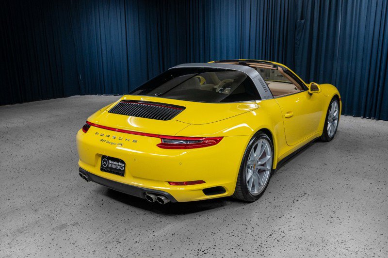 Used 2017 Porsche 911 Targa 4S image 12
