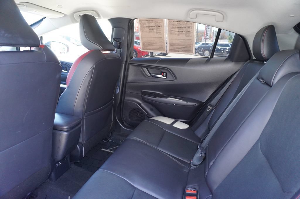 Used 2023 Toyota Prius Prime FWD image 10