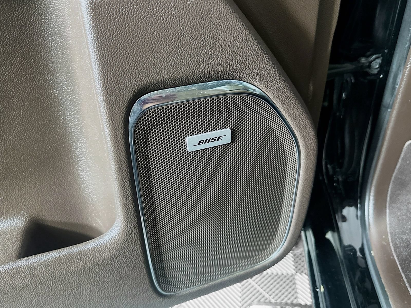 Used 2019 GMC Sierra 2500 Denali w/ Duramax Plus Package AWD/4WD image 33