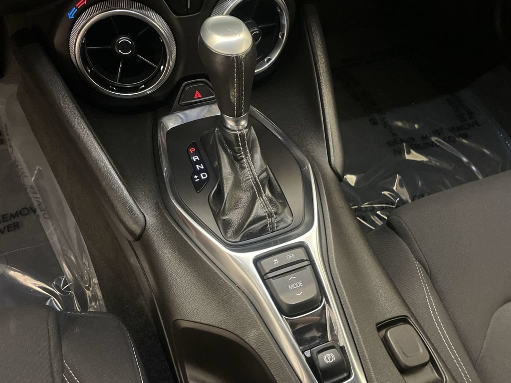 Used 2023 Chevrolet Camaro LT RWD image 9