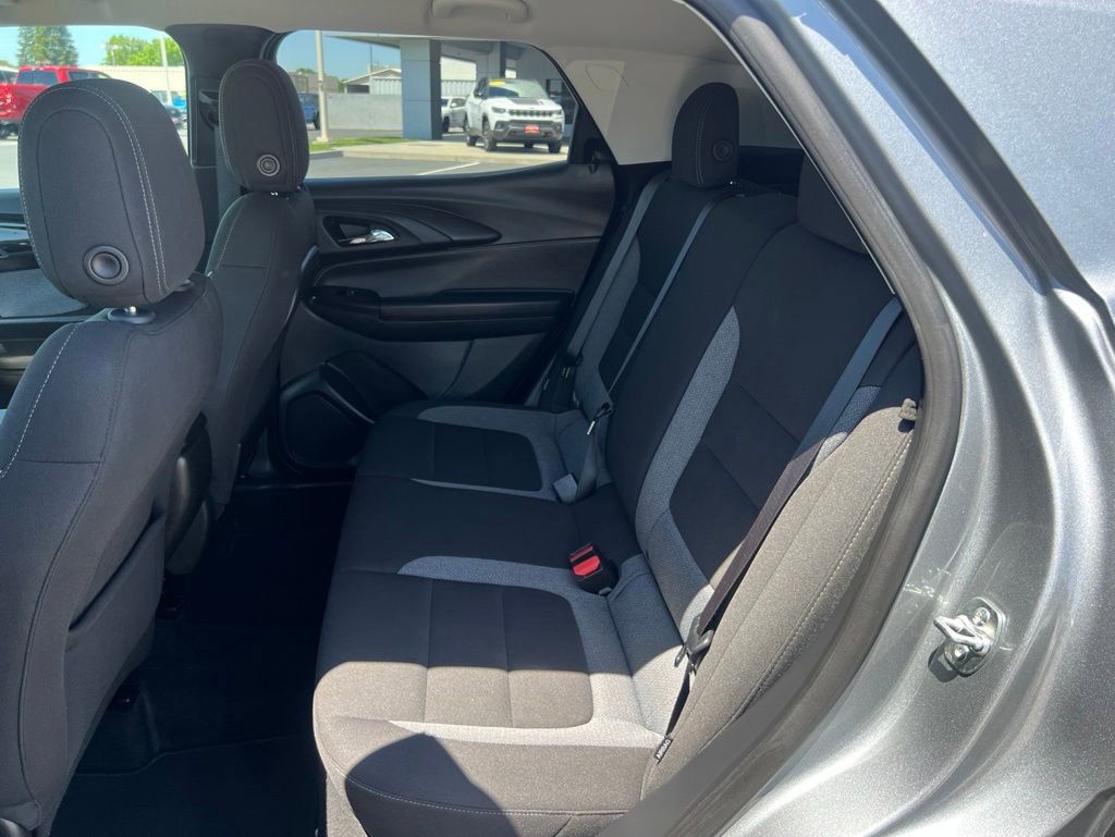 Used 2025 Chevrolet TrailBlazer LT AWD/4WD image 25