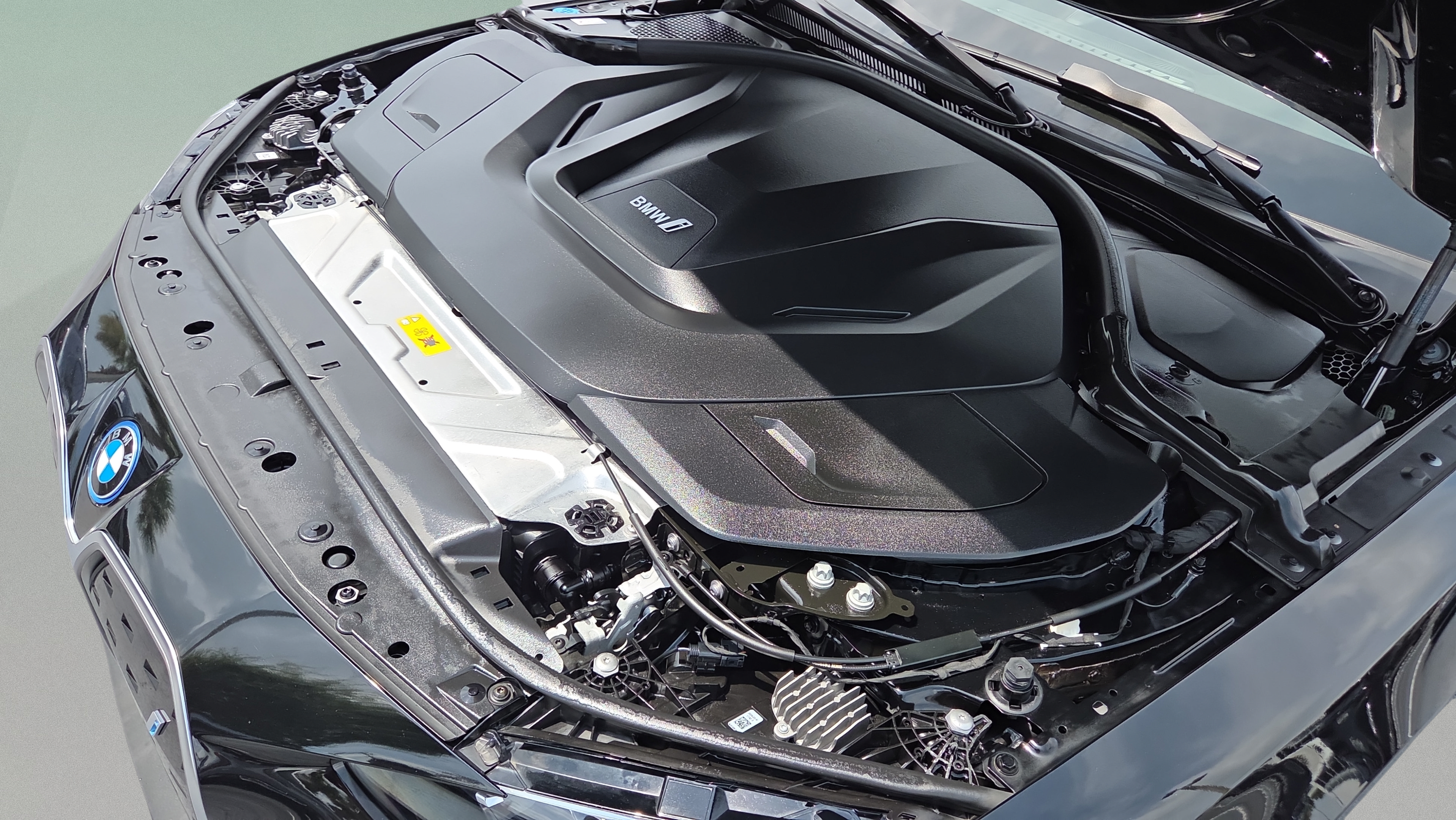 Used 2024 BMW i4 eDrive35 w/ Convenience Package RWD image 19