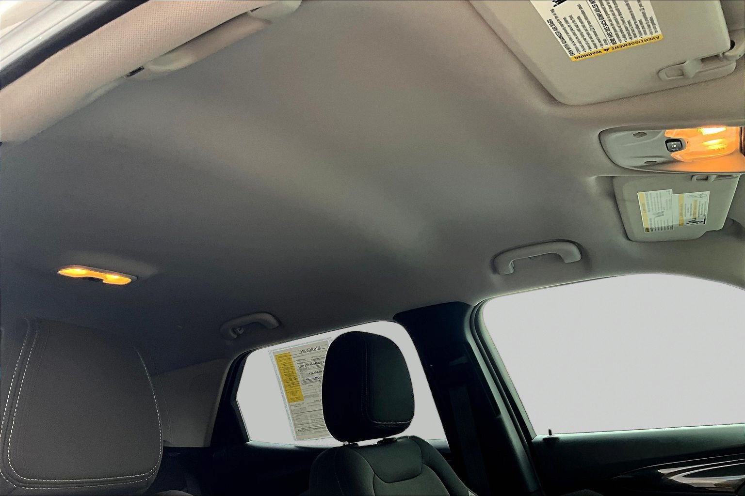 Used 2025 Chevrolet TrailBlazer LT AWD/4WD image 19