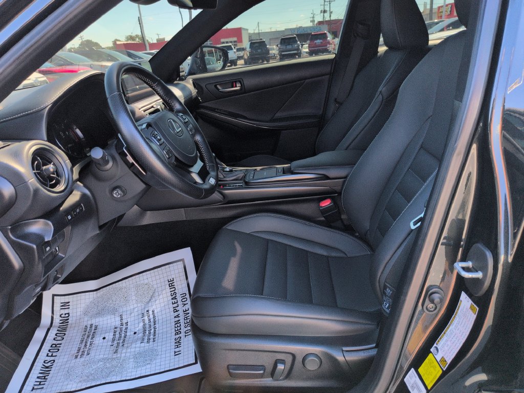 Used 2023 Lexus IS 350 F Sport AWD/4WD image 9