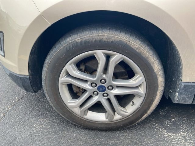 Used 2018 Ford Edge Titanium w/ Technology Package image 14