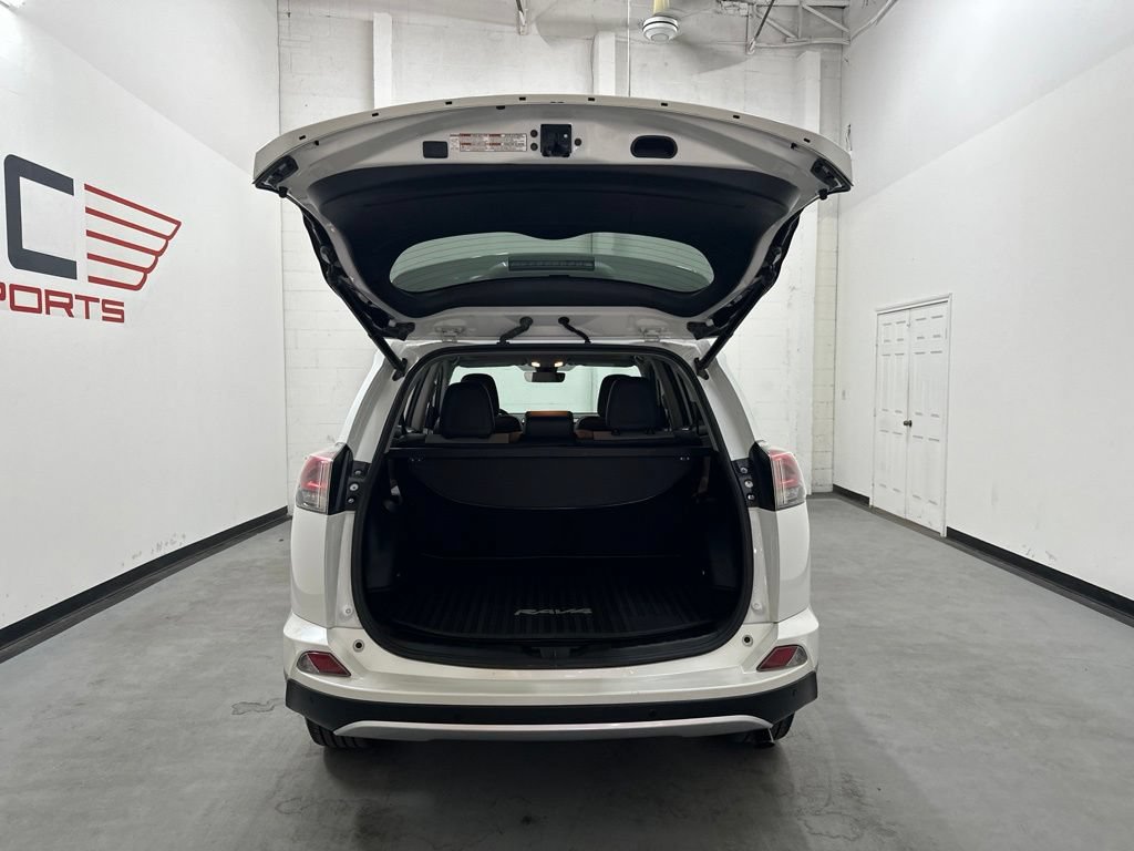 Used 2016 Toyota RAV4 Limited FWD image 14