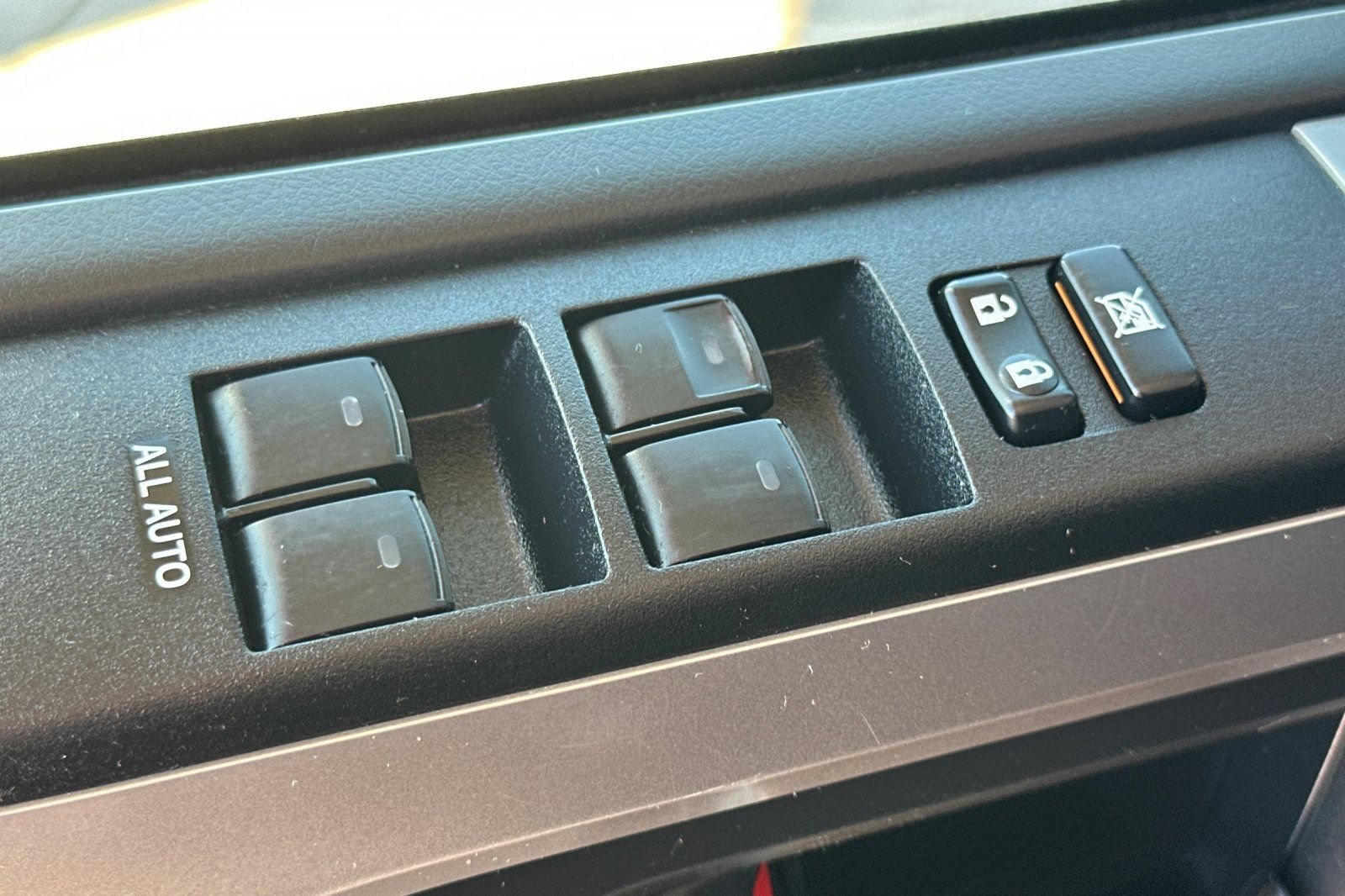Certified 2024 Toyota 4Runner SR5 AWD/4WD image 14