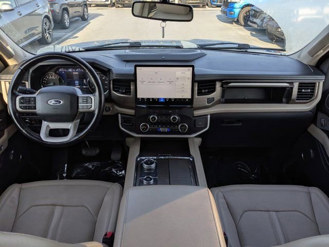 Used 2022 Ford Expedition Limited image 17
