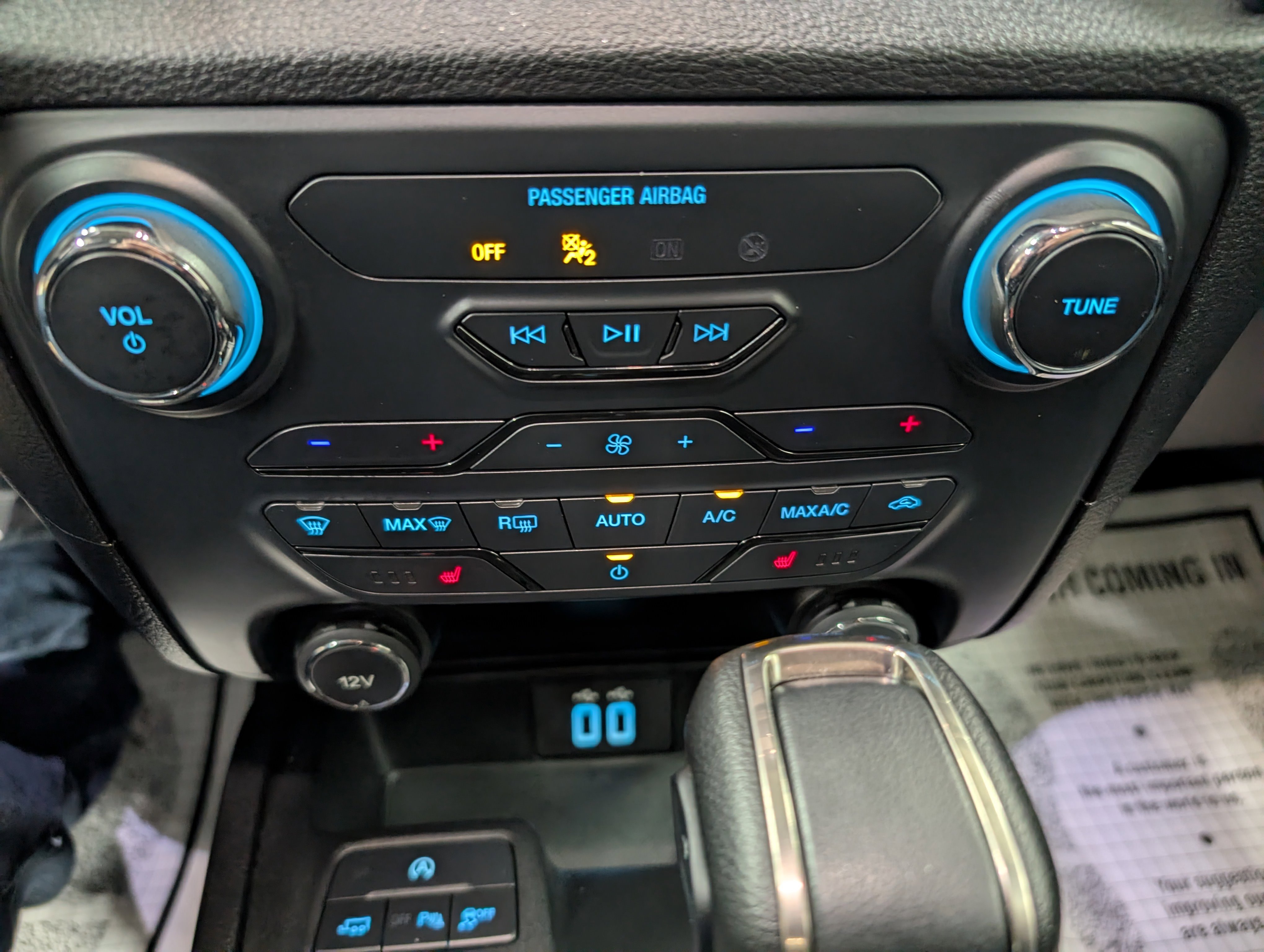 Used 2020 Ford Ranger Lariat w/ Trailer Tow Package image 17