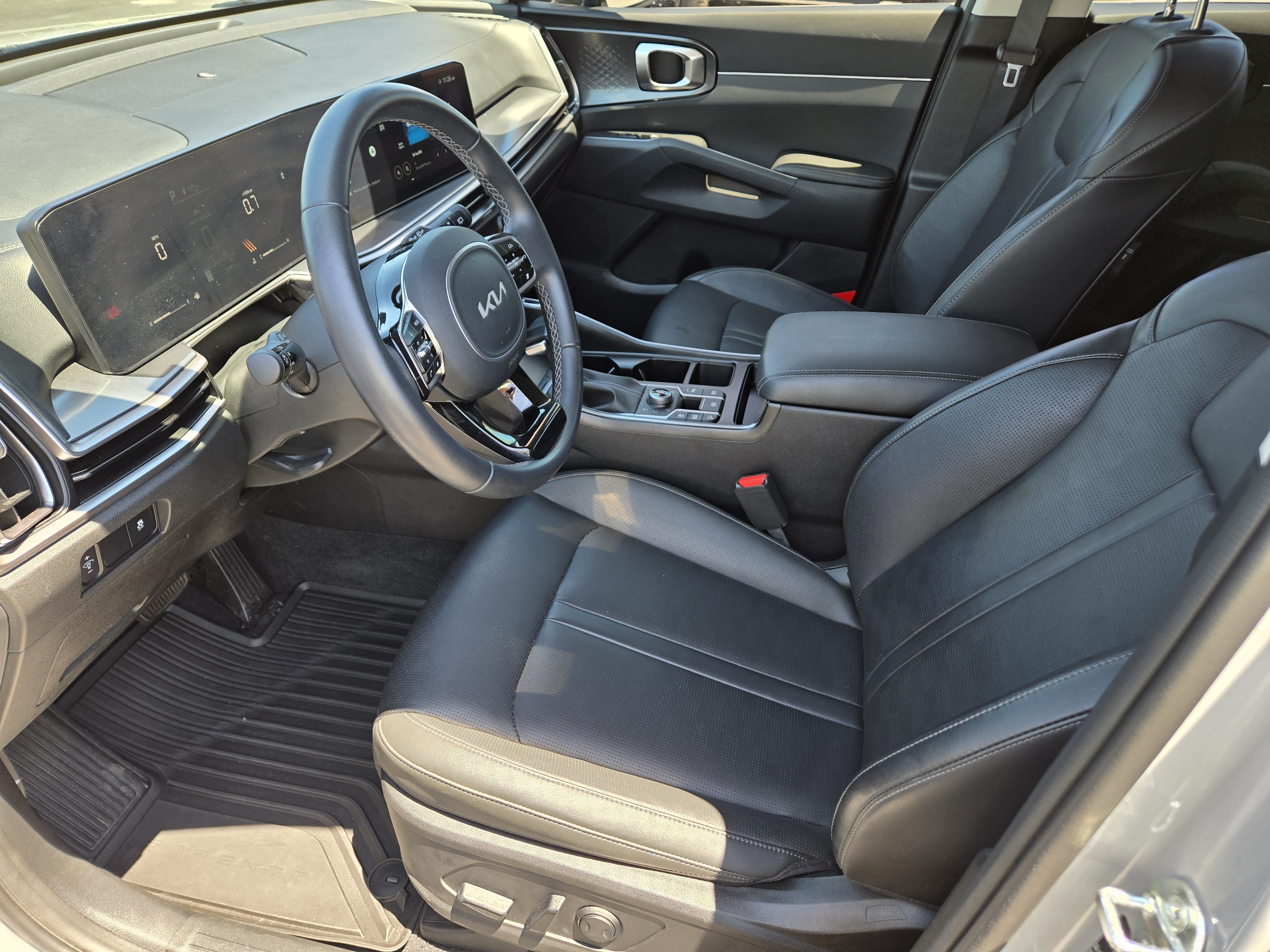 Used 2025 Kia Sorento S w/ Panoramic Sunroof Package AWD/4WD image 16