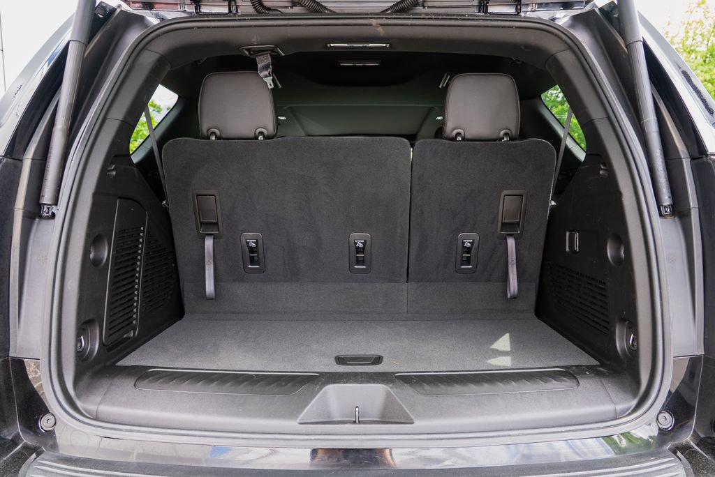 Used 2021 Chevrolet Tahoe LT AWD/4WD image 8
