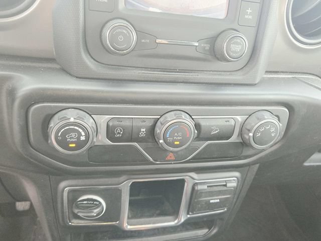 Used 2020 Jeep Wrangler Unlimited Sport AWD/4WD image 17