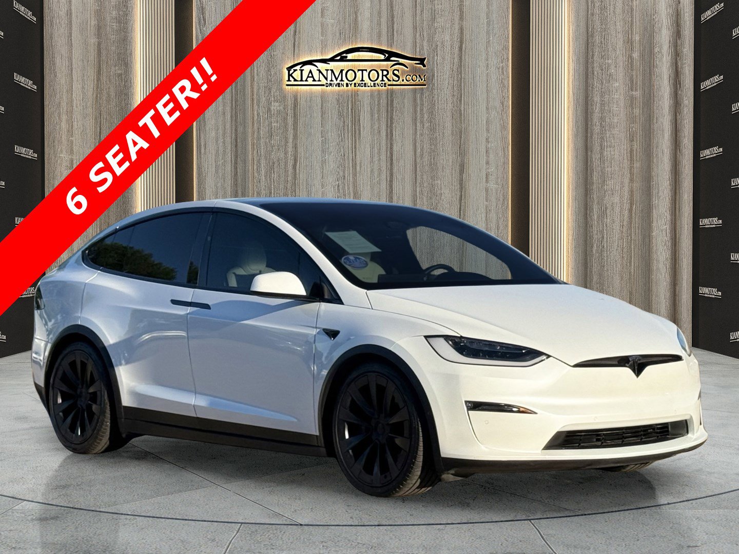 Used 2022 Tesla Model X image 1