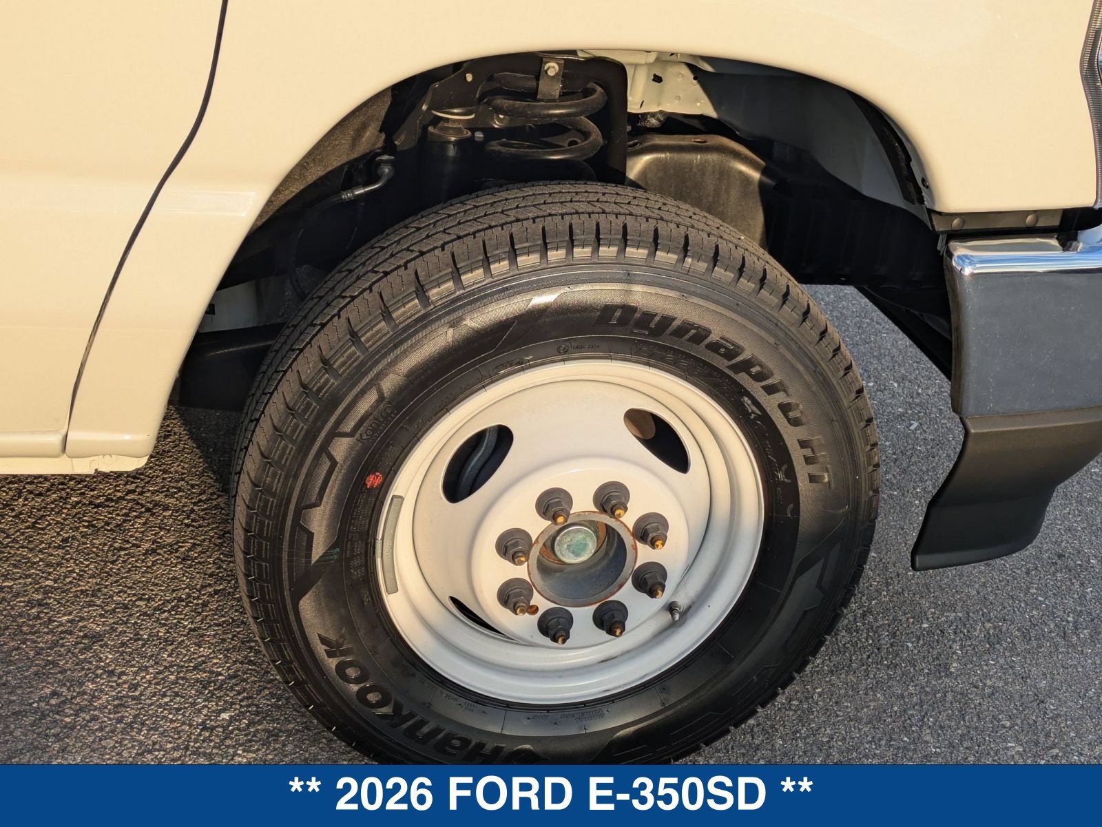 New 2026 Ford E-350 and Econoline 350 Super Duty w/ Power Equipment Group RWD image 13