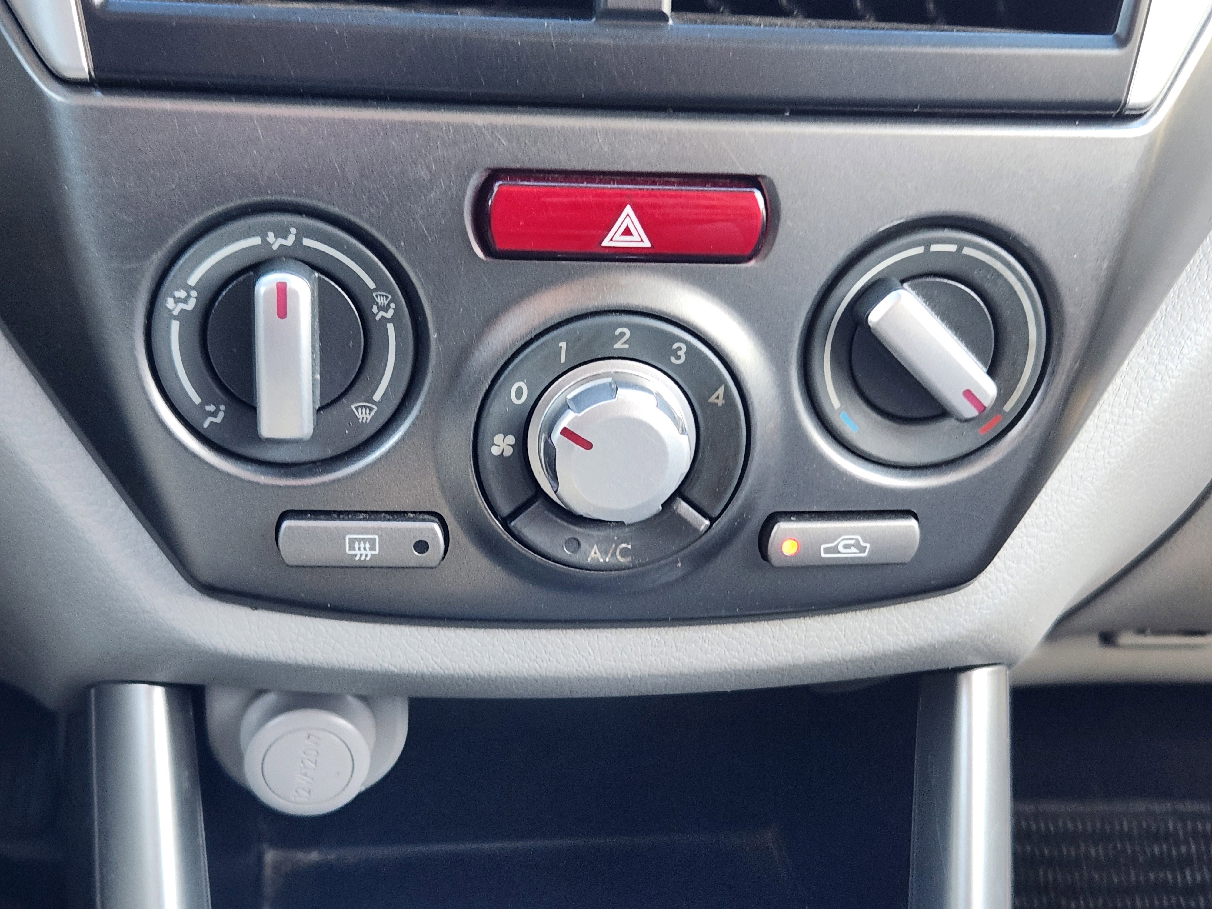 Used 2013 Subaru Forester 2.5X Premium image 18