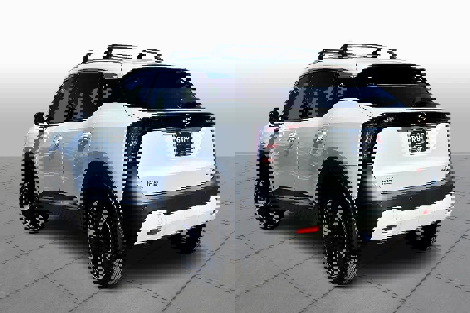 New 2026 Nissan Kicks SR image 12