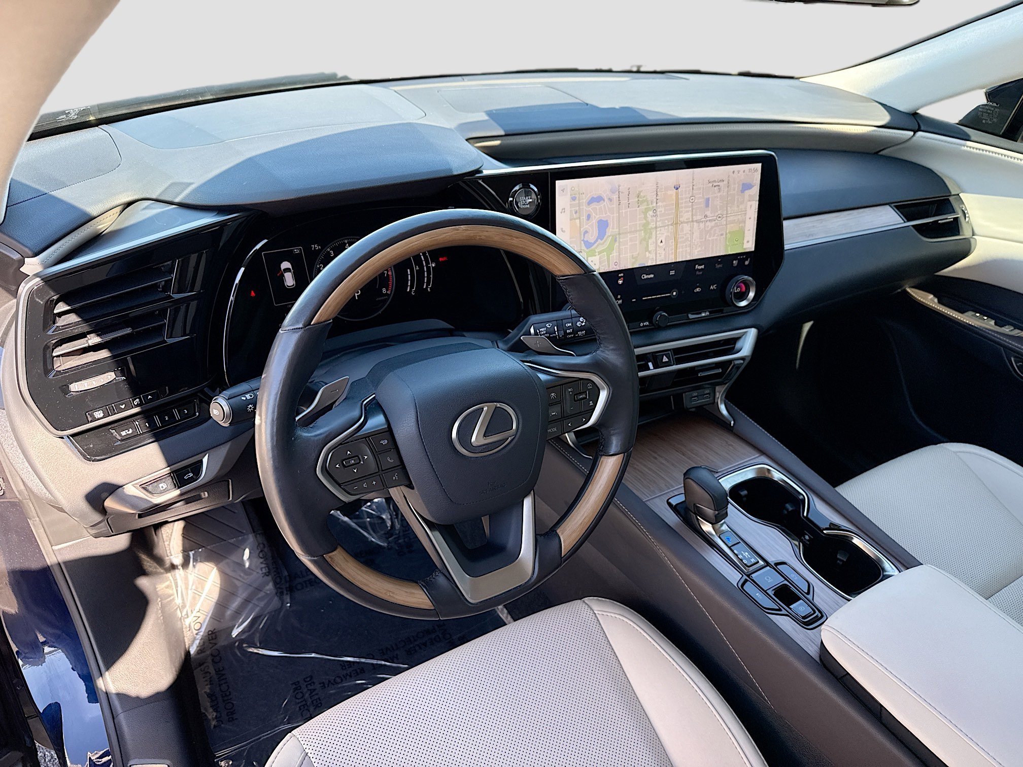 Used 2024 Lexus RX 350 Premium image 26