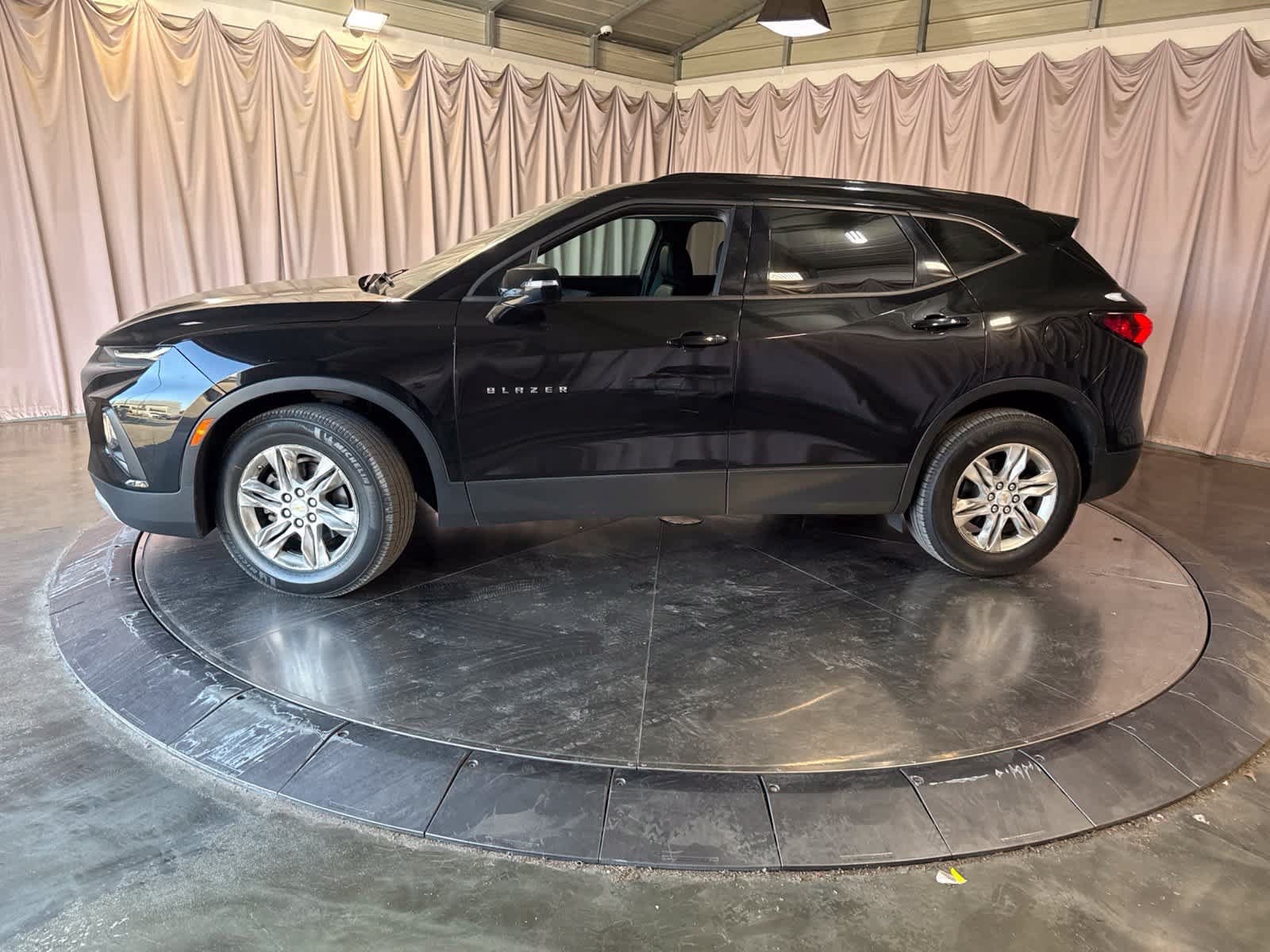 Used 2020 Chevrolet Blazer LT w/ LPO, Floor Liner Package FWD image 8