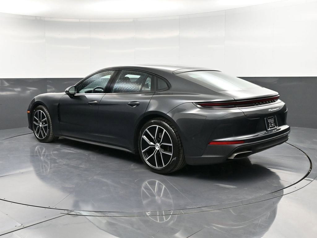 Certified 2024 Porsche Panamera 4 image 3
