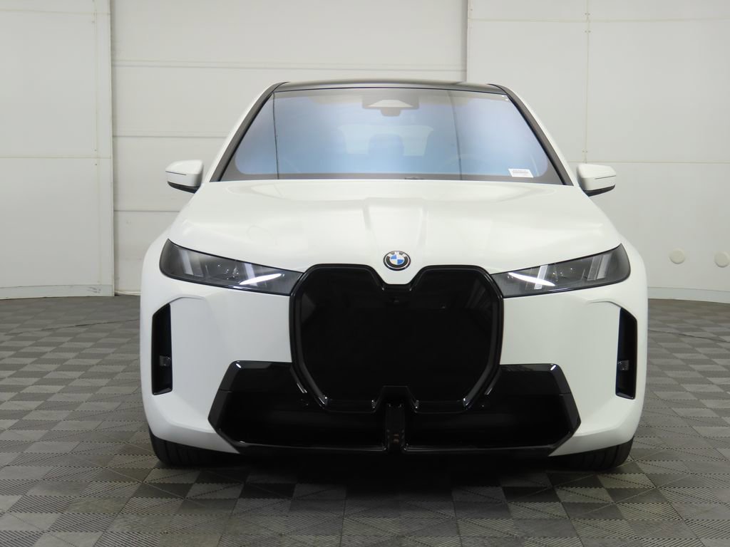 Used 2026 BMW iX xDrive45 w/ M Sport Package AWD/4WD image 2