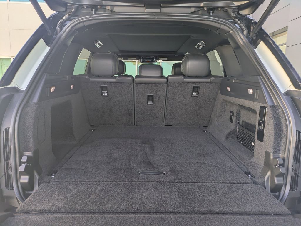 Used 2023 Land Rover Range Rover SE AWD/4WD image 14