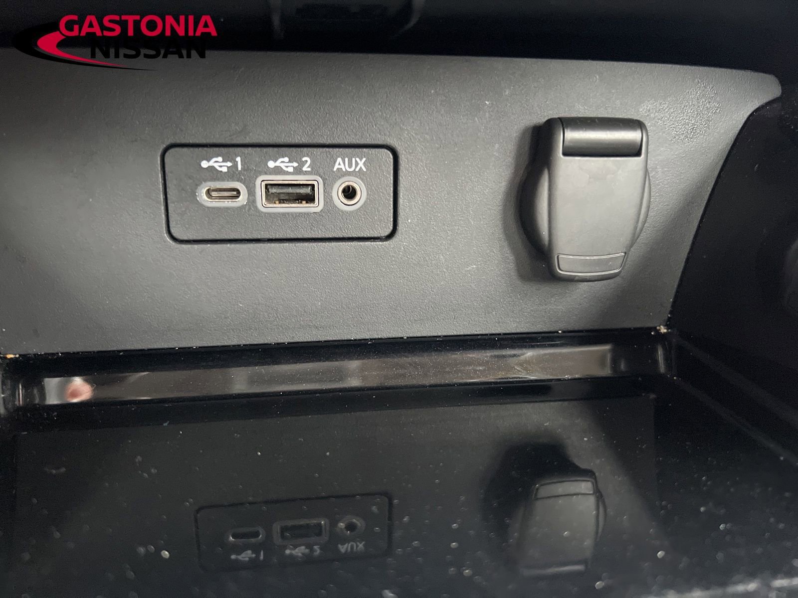 Used 2024 Nissan Altima 2.5 SV image 42