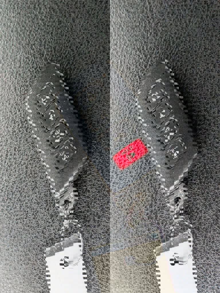 Used 2013 Toyota Avalon XLE Premium image 34