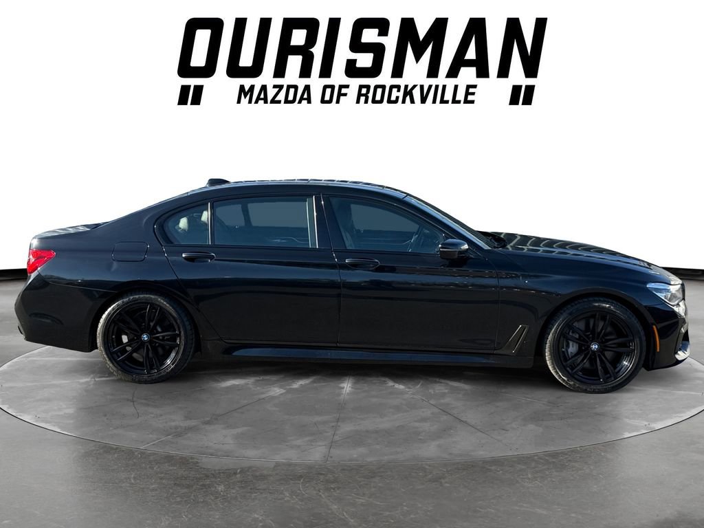 Used 2018 BMW 750i xDrive image 7