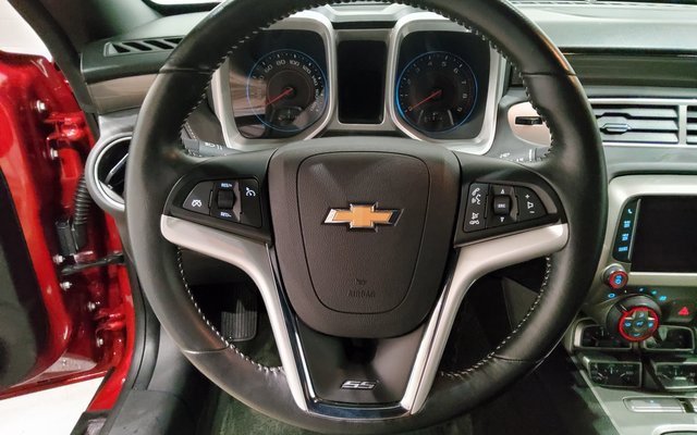 Used 2014 Chevrolet Camaro SS w/ RS Package image 17