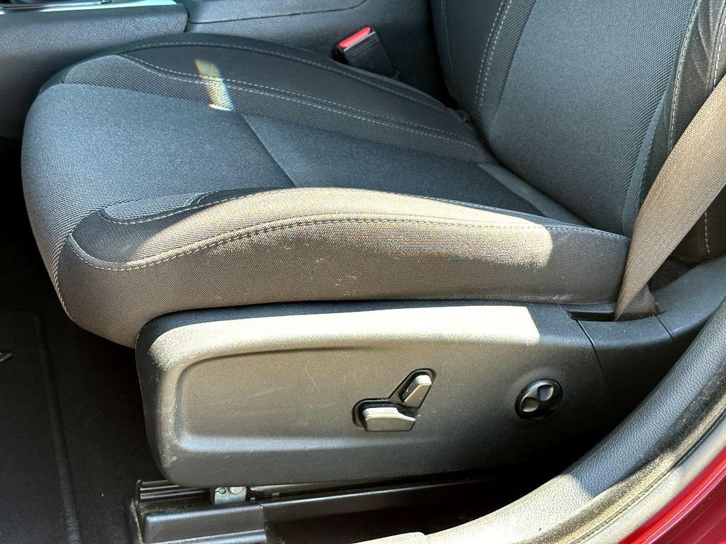 Used 2019 Dodge Charger SXT w/ Plus Group RWD image 14