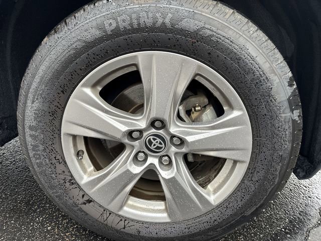 Used 2023 Toyota RAV4 XLE image 11