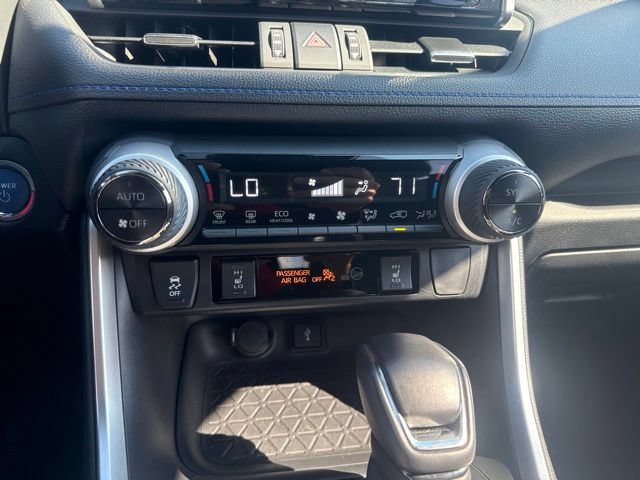 Used 2020 Toyota RAV4 XSE w/ XSE Grade Weather Package AWD/4WD image 31