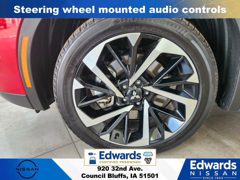 Used 2025 Mitsubishi Outlander SE AWD/4WD image 9