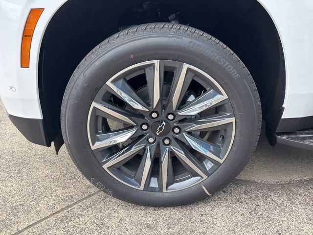 New 2026 Chevrolet Tahoe LS w/ LS Custom Edition AWD/4WD image 11