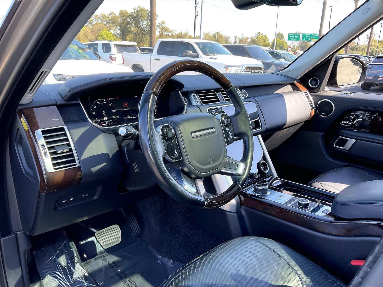 Used 2021 Land Rover Range Rover HSE AWD/4WD image 18