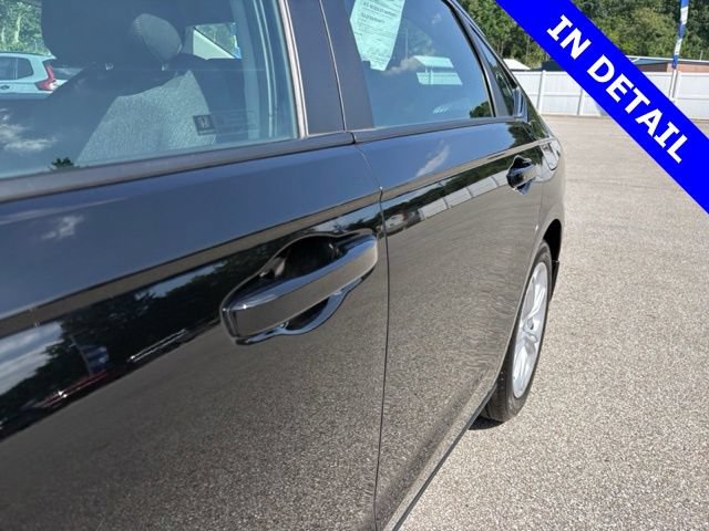Certified 2025 Honda Accord LX image 38