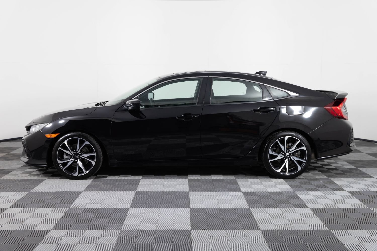 Used 2018 Honda Civic Si image 3