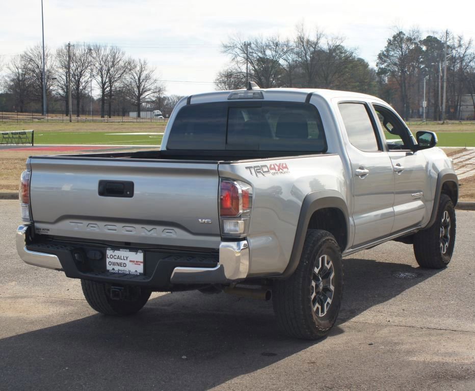 Used 2023 Toyota Tacoma TRD Off-Road image 7