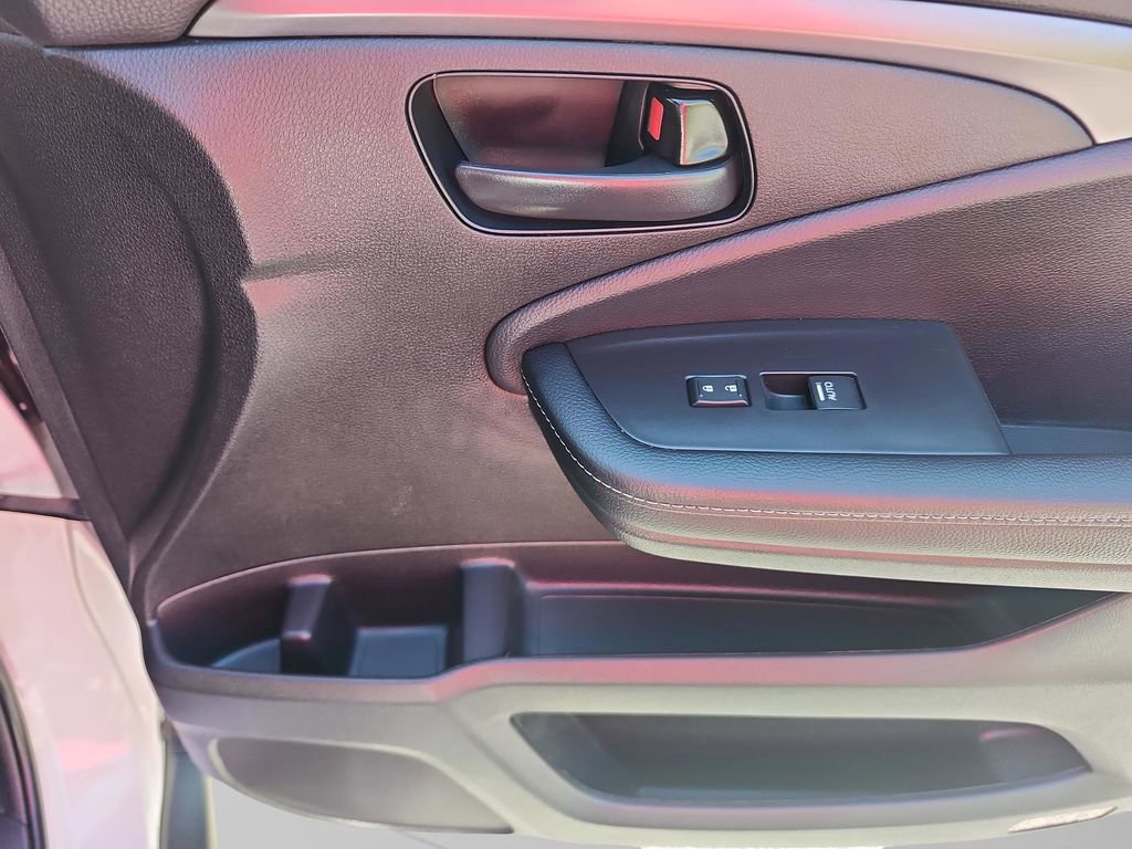 Used 2024 Honda Passport EX-L image 36